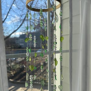 Green Leaf Crystal Suncatcher | Hanging Beaded Window Decor | Botanical Glass Mobile | Nature Sun Catcher | Boho Home Decor