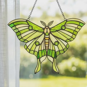 Green luna moth acrylic suncatcher – nature window decor & botanical gift.